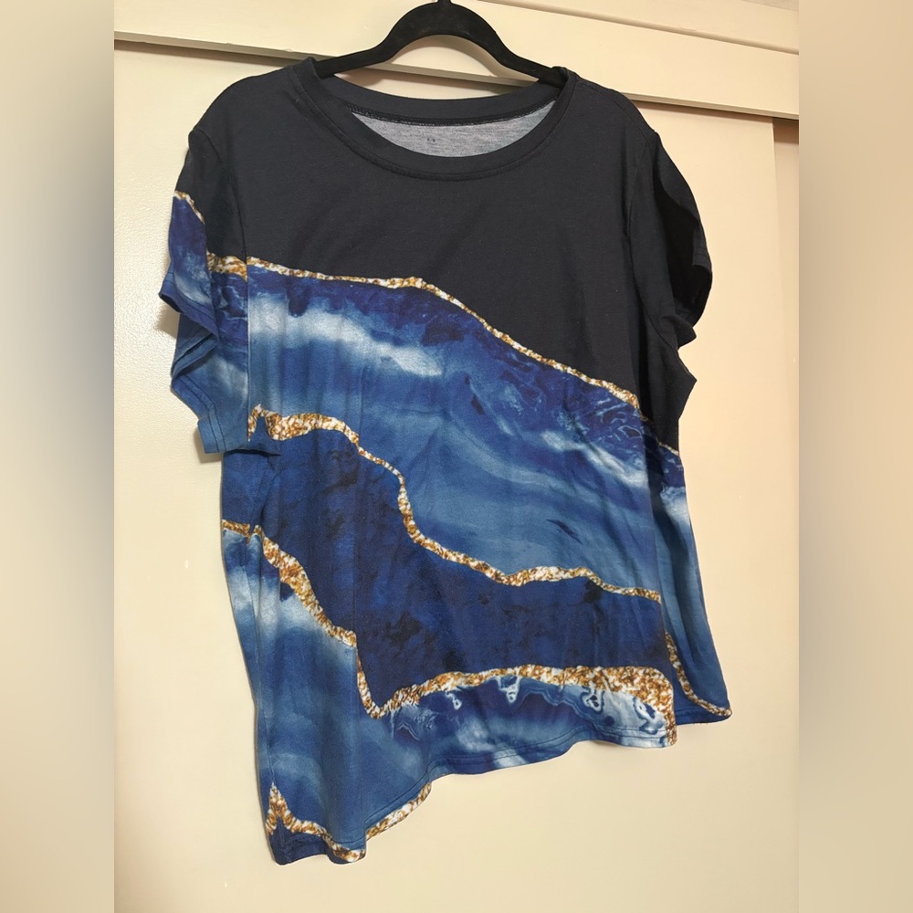 Elegant Black and Blue Short Sleeve Women's Top
